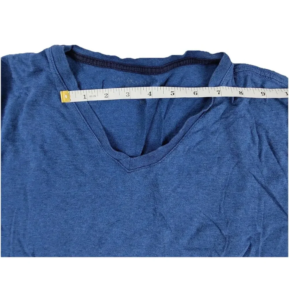 Banana Republic Shirt Mens Medium Blue Short Sleeve V Neck Tagless Tee Casual